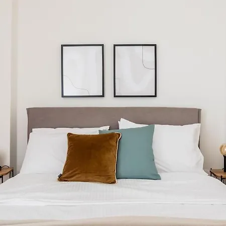 Apartment Faliro Sunlit 3br By Upstreet