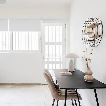 Faliro Sunlit 3br By Upstreet * Athens